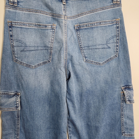 American Eagle Super High Rise Baggy Wide Leg Cargo Jeans Size 8 - Picture 5 of 13